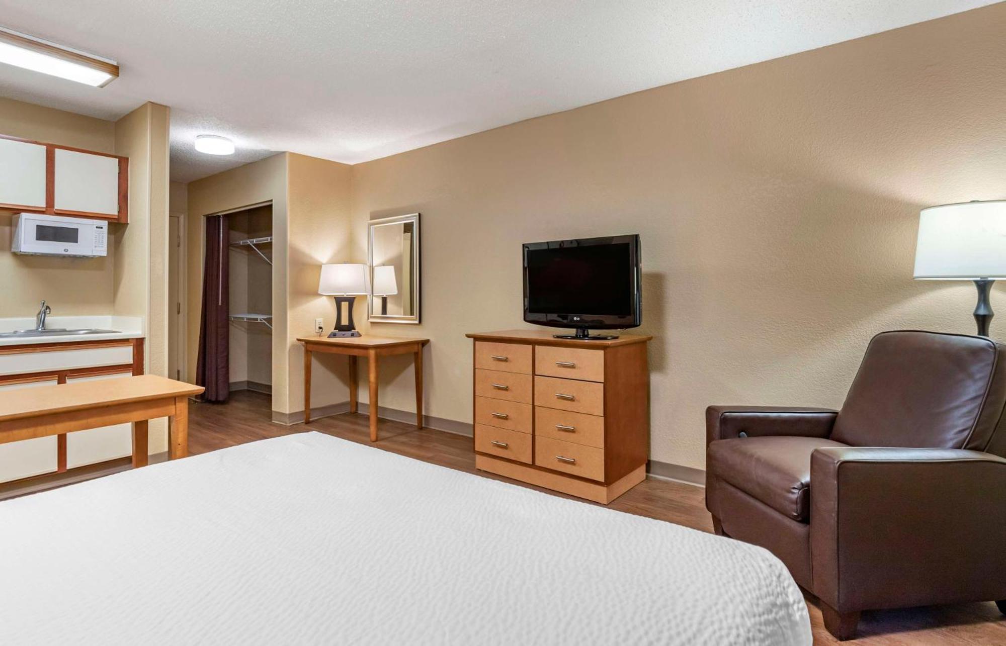 Extended Stay America Suites - San Antonio - Colonnade - Medical Exteriér fotografie